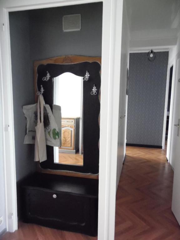 Appartement Pour Famille Amis Ou Colegue Cholet Ngoại thất bức ảnh